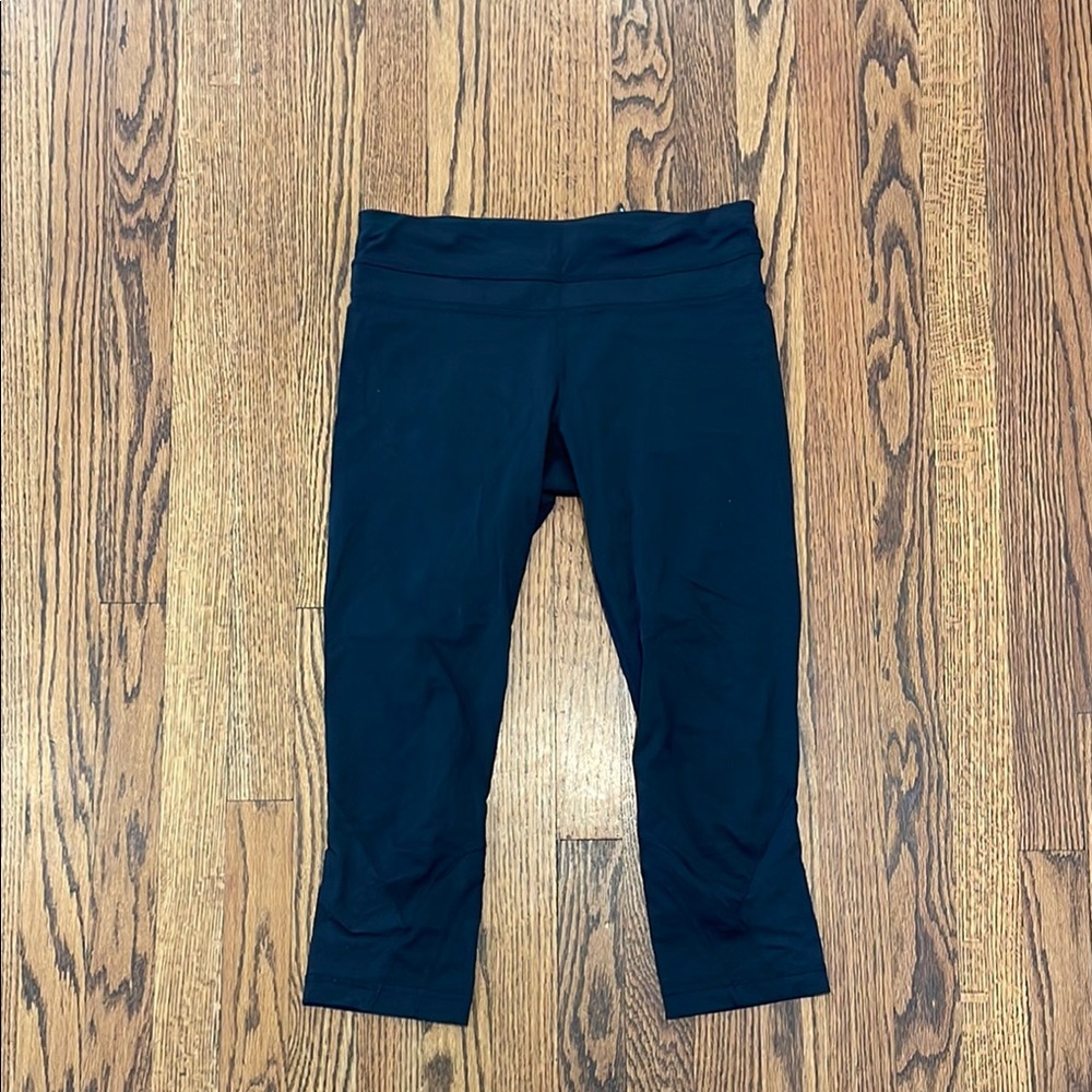 Lululemon Black Capri Leggings